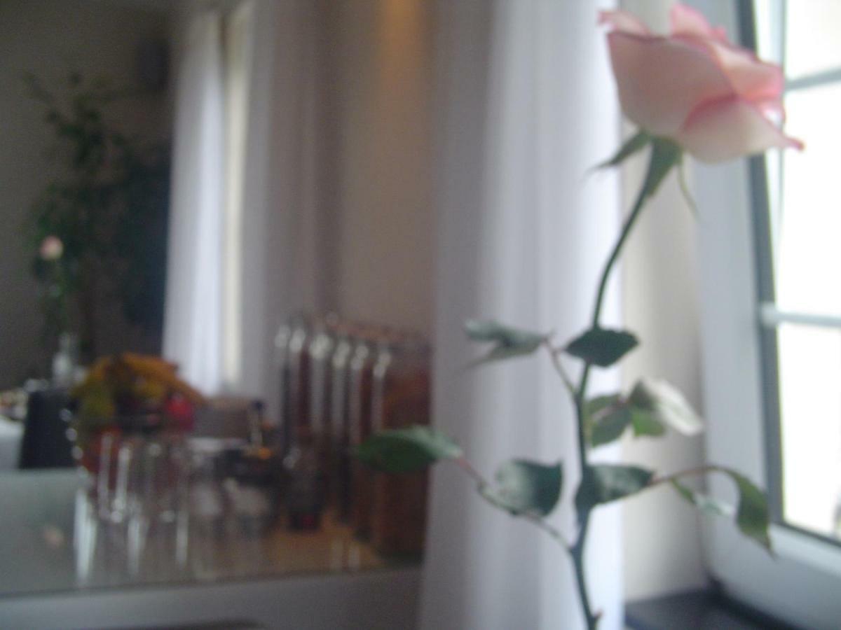 Aaron Glen Guest House Loanhead Экстерьер фото